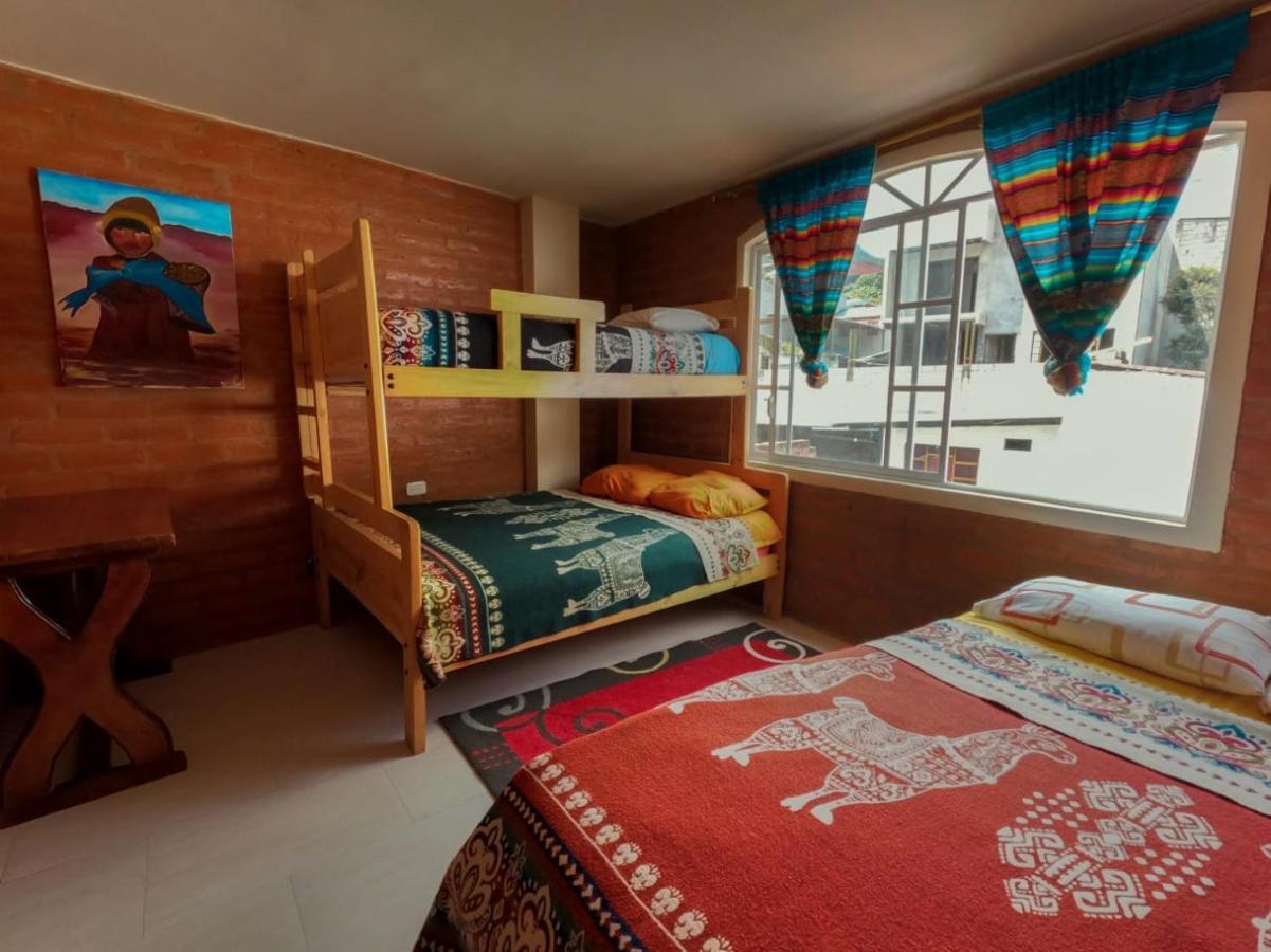 Hostal La Casa Amarilla City バーニョス エクステリア 写真