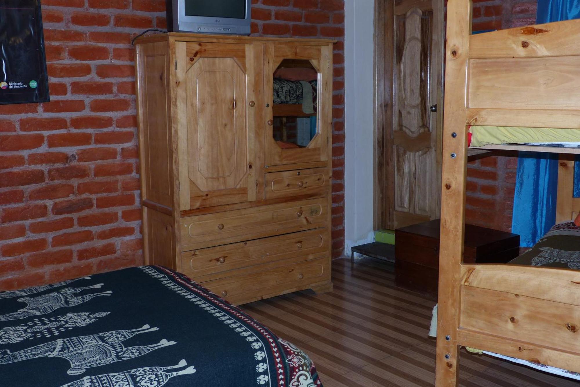 Hostal La Casa Amarilla City バーニョス エクステリア 写真